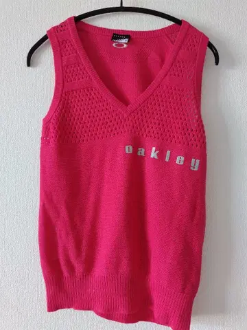 Oakley 핑크 V넥 베스트
