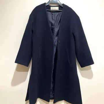 NATURAL BEAUTY BASIC 네이비 노카라 코트