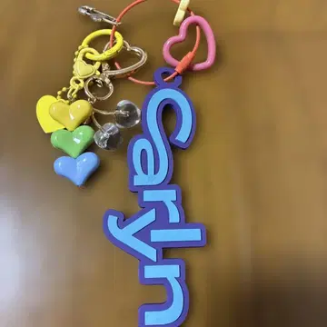 C aryn 컬러풀한 아크릴 키링 Caryn