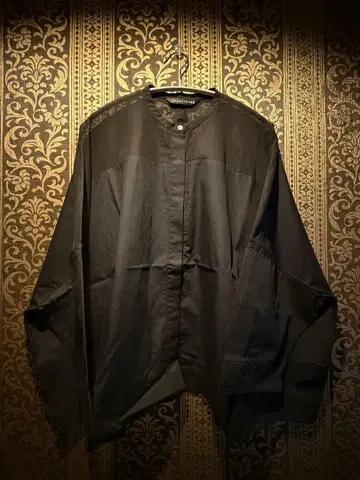 미즈이로 인드 셔츠