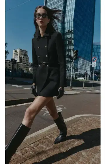 최종 가격 19일까지 ZARA 울 혼방 숏 기장 더블 브레스트 코트 M