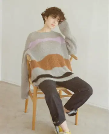 Soduk 니트 drawing knit 새상품급 그레이