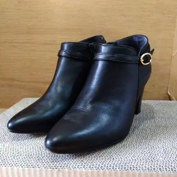 [ 새상품급 ] 버클레이 부티 23cm 가죽 숏부츠 신발