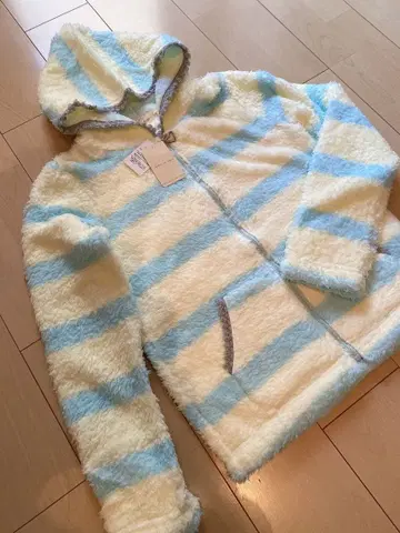 새상품 미사용 스트라이프 룸웨어 세트