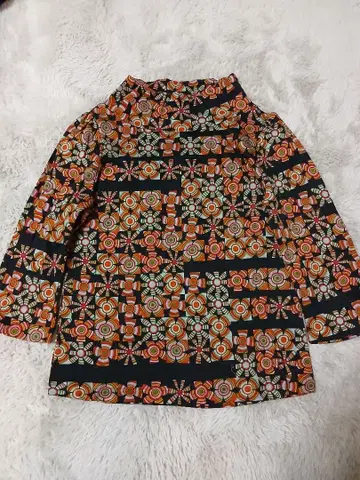 호코모모라 티셔츠 상의