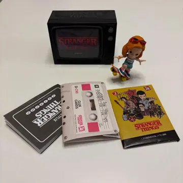 YuMe STRANGER THINGS 맥스 피규어