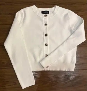 에밀리아 위즈 가디건 화이트