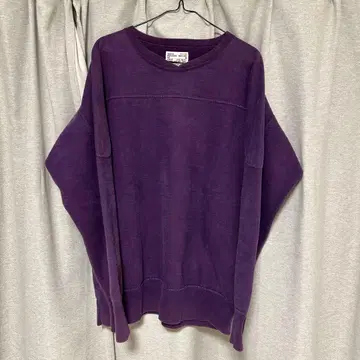 보라색 오버 사이즈 크루넥 트레이닝복