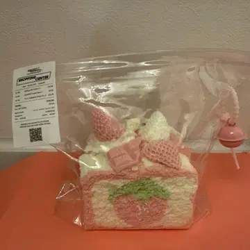 딸기 토스트 스퀴즈