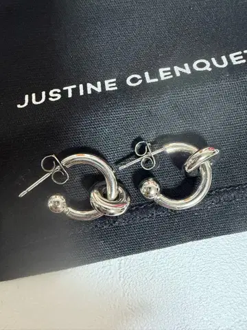 저스티누스 크랑케 실버 은 후프 귀걸이