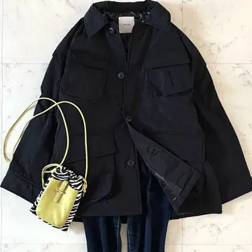 새상품급*스픽 앤 스팬 타프타 패디드 퍼티그 자켓 블랙 24AW