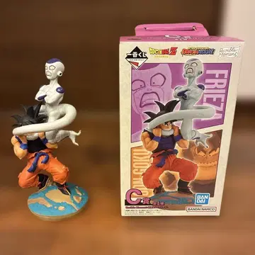 드래곤볼 Z 손오공 프리저 피규어