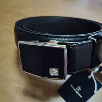 새상품 Munsingwear 블랙 가죽 벨트 원터치