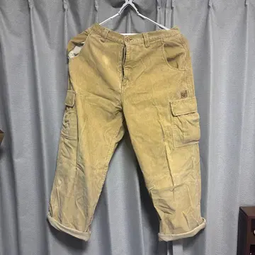 베이지 코듀로이 팬츠