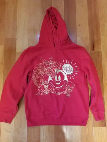 상하이 디즈니 구매 미키 드래곤 그래픽 후드티 빨간색