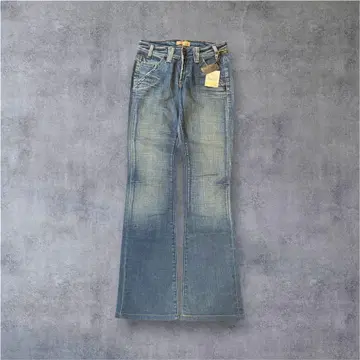 [택 포함 새상품] YANUK 야누크 플레어 데님 24