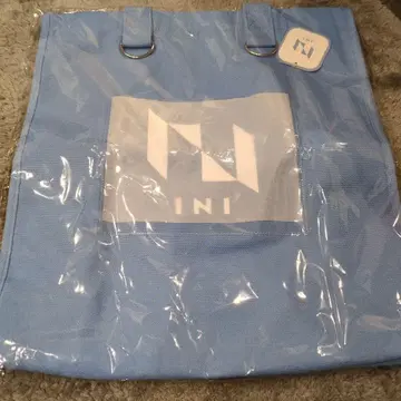 INI GIGO 한정판 토트백