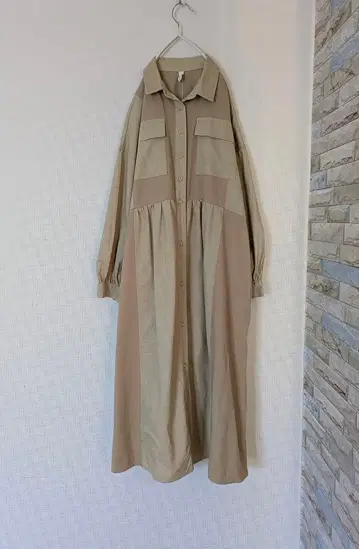 Lupilien 베이지 이소재 절개 셔츠 원피스 긴팔