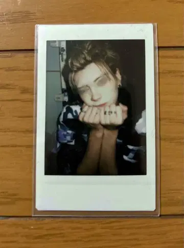 러브시크 유손 폴라로이드 1장 익명 배송 즉시 구매 OK