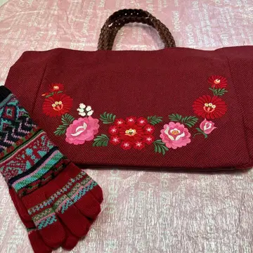 케이타 마루야마 꽃무늬 자수 토트백 와인 레드 미사용 새상품