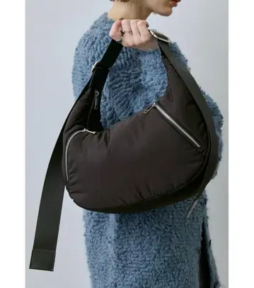 소프트 패디드 라운드 백