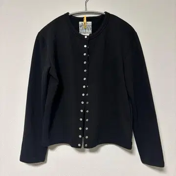 아네스베 프레션 가디건 블랙 두꺼운 원단 스냅 버튼 속기모