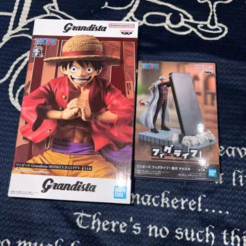 원피스 루피 밀짚모자 피규어 아카이누 사카즈키