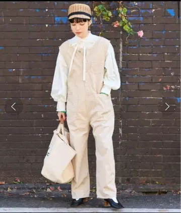 SOMETHING x FREAK'S STORE/별주 버튼 플라이 살로펫