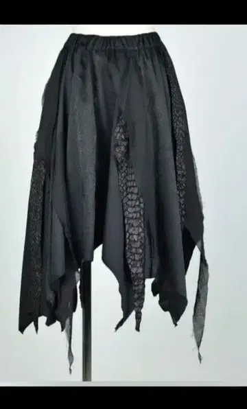 h.NAOTO.Dragon Vampire 스커트