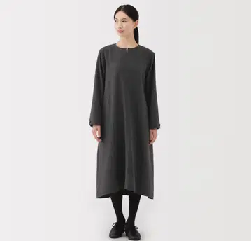 이번 시즌 새상품 무인양품 기모 긴팔 원피스 다크 그레이