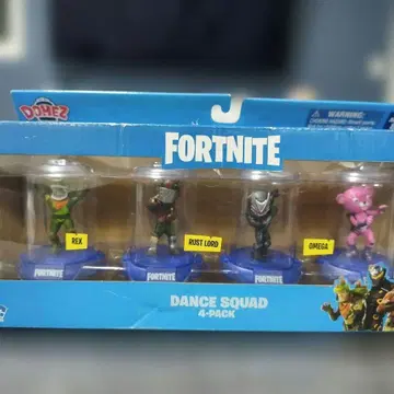 Fortnite Dance Squad 4-Pack 피규어 세트