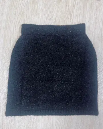 Louet 블랙 키라키라 샤기 니트 미니 스커트 L