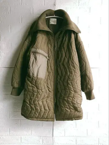 Ray Cassin 퀼팅 자켓 카키