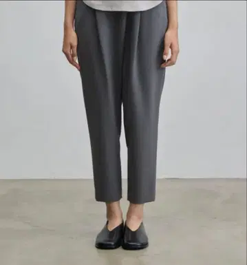 소주 soeju 울라이크 턱 팬츠 S