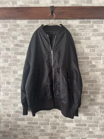 . .Ray Cassin . .블랙 MA-1 블루종 루즈핏 귀여움 F