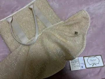 랩처 프릴 장식 라메 백