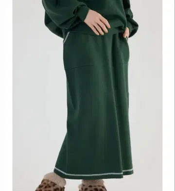 RODEOCROWNSWIDEBOWL 맨투맨 스커트