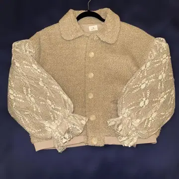 merry jenny 쓰리 레이스 보아 점퍼 베이지