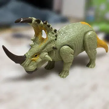 마텔 쥬라기 월드 시노케라톱스