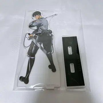 진격의 거인 리바이 싸우는 등ver. 아크릴 스탠드