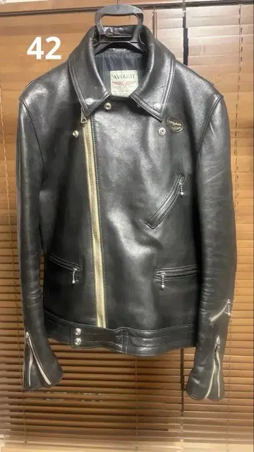 루이스 레더 사이클론 42 블랙