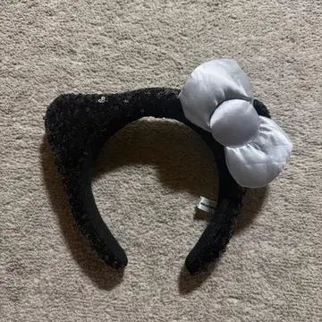 유니버셜 키티 머리띠 블랙