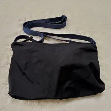 컨디션 최상 CAHLUMN 카우라무 사코슈 숄더백 나일론 네이비