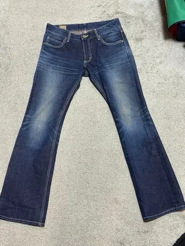 Lee 다크 블루 데님 팬츠 사이즈 32