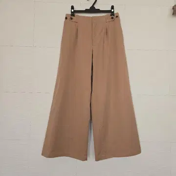 잉게보그 와이드 치노 팬츠 카멜색