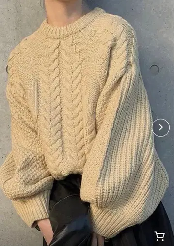 select MOCA 헤링본 돌먼 오버 니트