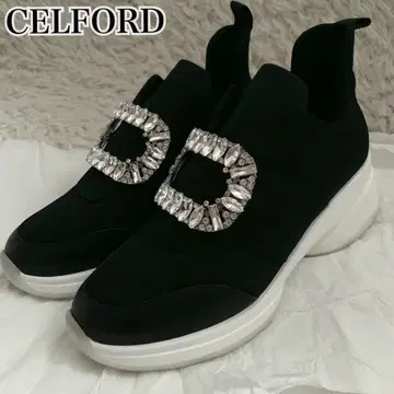 컨디션 최상 셀포드 24 모델 스니커즈 비쥬 하이컷 신발 블랙