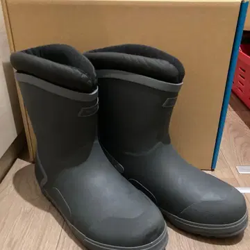 시마노 슈퍼 서멀 데크 부츠