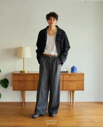Camphor Wood 와이드 배기 플레어 슬랙스 그레이 미사용 새상품