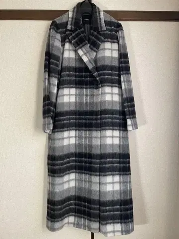 [ 미사용 새상품 택 포함 ] N.O.R.C 노 모헤어 샤기 롱 코트 L